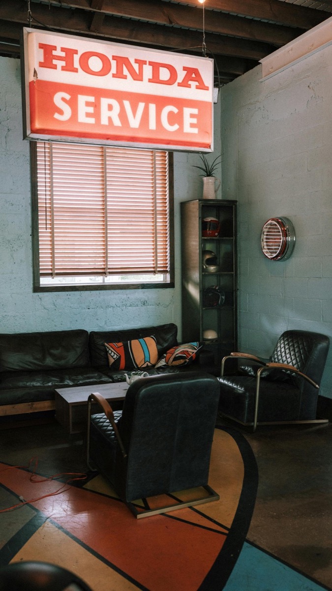 Comfortable waiting-area reference for customer amenities